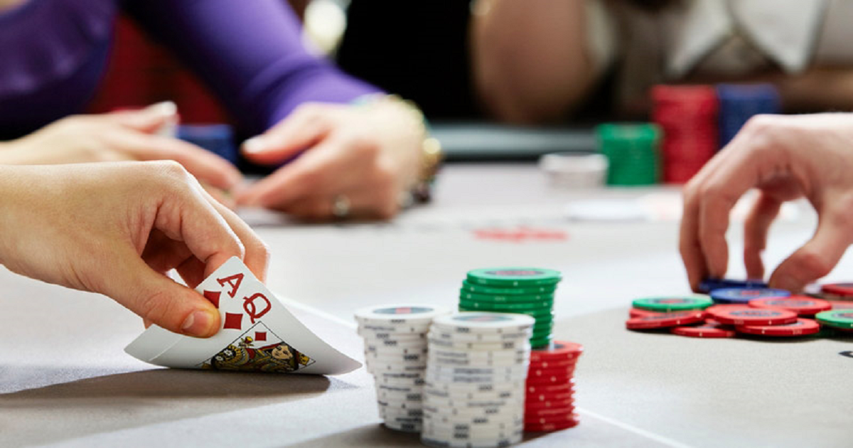Diễn biến các vòng cược trong chơi bài poker 2 lá ZBET 